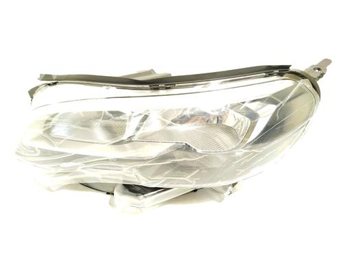 Used Left headlight PEUGEOT EXPERT Bus (V_) [2016-2025]  29240396