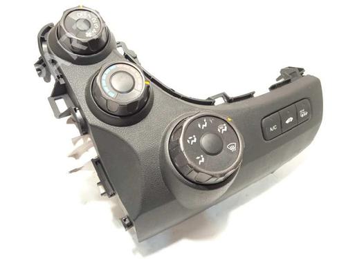 Used Climate control Climate control 12999384 12999384