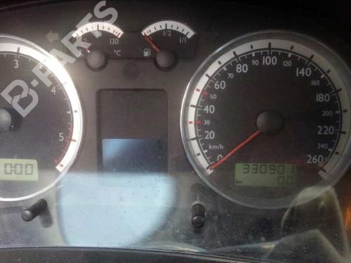 Forra frente direita VW BORA I (1J2) 1.9 TDI | BP1120161C59