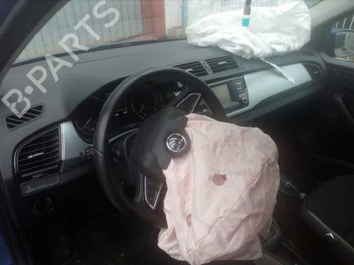 Front right lock SKODA FABIA III (NJ3) 1.0 | BP5018915C97 