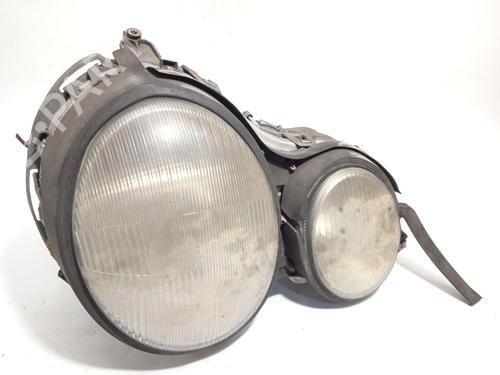 Used Right headlight MERCEDES-BENZ E-CLASS (W210) E 240 (210.061) (170 hp) 19775993