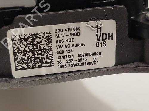 Steering wheel controls VW TAIGO (CS1) 1.5 TSI | BP31987498E15