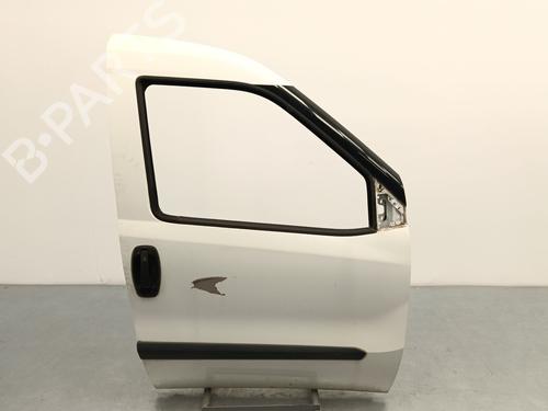 Used Right front door Right front door 37028259 37028259