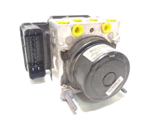 Used ABS pump TOYOTA YARIS (_P13_) [2010-2020]  13054124