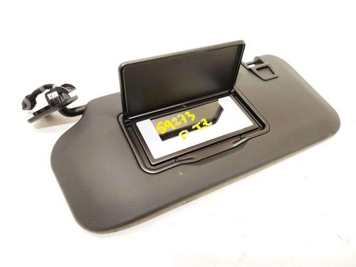 left-sun-visor-ford-kuga-iii-dfk-2019-39613852 main image