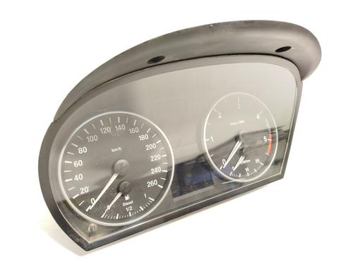 Used Instrument cluster BMW 3 (E90) 320 d (163 hp) 22779092