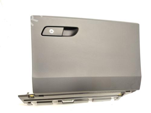Used Glove box AUDI Q5 Sportback (FYT) 40 TDI Mild Hybrid quattro (204 hp) 31933545