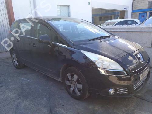 Left front door PEUGEOT 5008 (0U_, 0E_) 1.6 HDi | BP10711601C2 