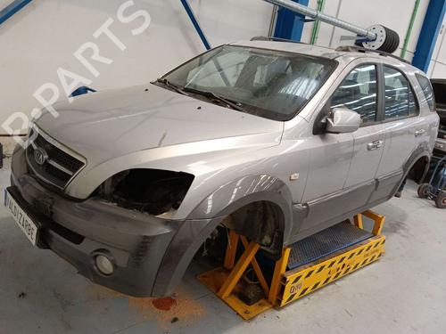 Used Parts KIA SORENTO I (JC) 2.5 CRDi 4WD 4935165