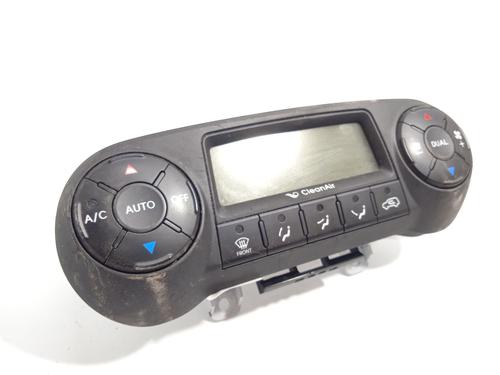 Used Climate control HYUNDAI ix35 (LM, EL, ELH) 1.7 CRDi (116 hp) 19264231