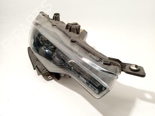 Right headlight MASERATI LEVANTE SUV (M161) 3.0 D Q4 | BP33704651C29 - Image 3