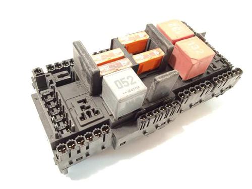 Used Fuse box MERCEDES-BENZ E-CLASS T-Model (S213) E 220 d (213.204) (194 hp) 7889960