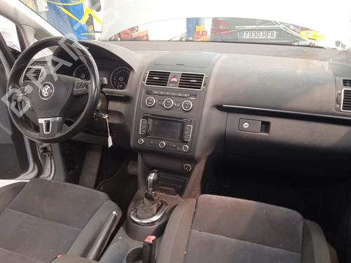 Left tailgate light VW TOURAN (1T3) 2.0 TDI | BP33660742C79 - Image 32