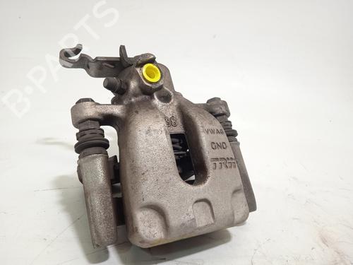 Used Right rear brake caliper Right rear brake caliper 18293562 18293562