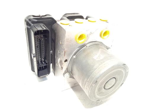 Used ABS pump TOYOTA YARIS CROSS (MXP_) 1.5 Hybrid (MXPJ10) (92 hp) 26208611