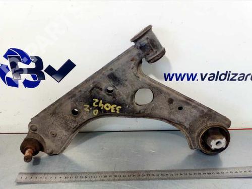 Used Left front suspension arm FIAT PUNTO EVO (199_) 1.3 D Multijet (199AXC1A, 199BXC1A, 199AXT1A, 199BXT1A) (75 hp) 3686168