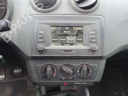 Radio SEAT IBIZA IV SC (6J1, 6P5) 1.4 TDI | BP23462158E6