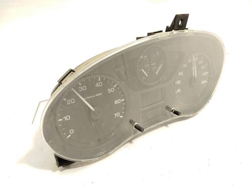 Used Instrument cluster PEUGEOT PARTNER Tepee 1.6 HDi 90 (92 hp) 26124409