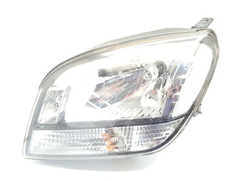 Used Left headlight CHEVROLET ORLANDO (J309) 2.0 D (131 hp) 18546358