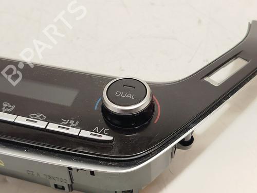 Climate control TOYOTA COROLLA Saloon (_E21_) 1.8 VVTi Hybrid (ZWE211, MZEA12) | BP33324901I5 - Image 4