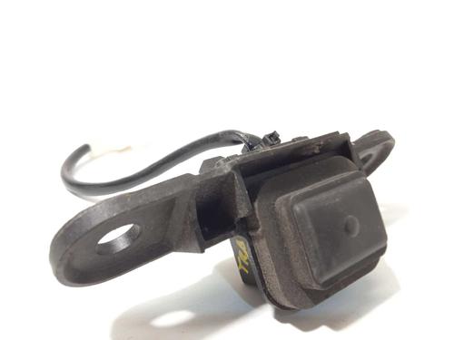 tailgate-handle-lexus-es-_z10_-_a10_-_h10_-300h-axzh10-axzh11-8494533060-2018-16729114 main image