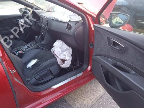 Front right window mechanism SEAT LEON ST (5F8) 2.0 Cupra 4Drive | BP17949146C23 