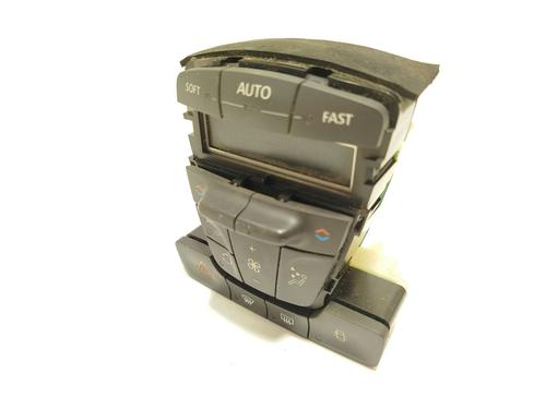 Used Climate control Climate control 30701687 30701687