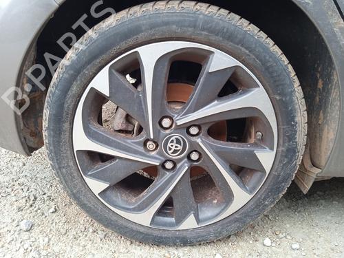 AC radiator TOYOTA AURIS (_E18_) 1.8 Hybrid (ZWE186_, ZWE186R) | BP24660528M32 