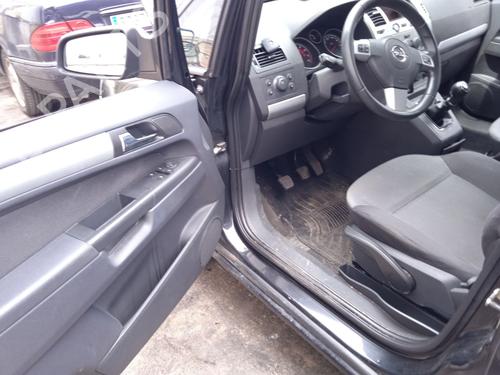 Left taillight OPEL ZAFIRA / ZAFIRA FAMILY B (A05) 1.6 (M75) | BP28132937C34 