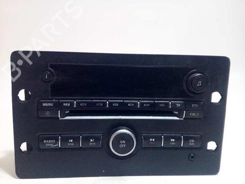 Used Radio Radio 4678204 4678204