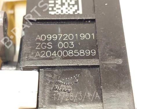 Front left lock MERCEDES-BENZ CLA Coupe (C117) CLA 200 (117.343) | BP11955392C98