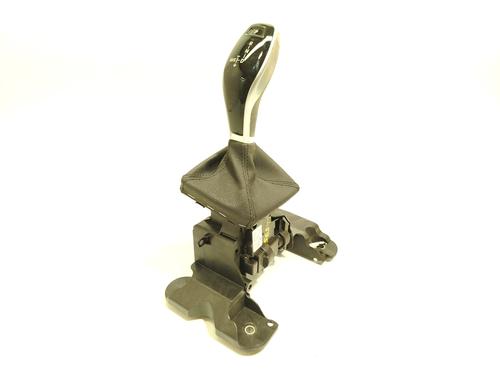 Used Gear lever BMW X1 (F48) sDrive 18 i (140 hp) 28450804