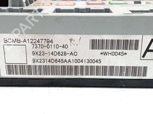 Fuse box JAGUAR XF I (X250) | BP24033293E1