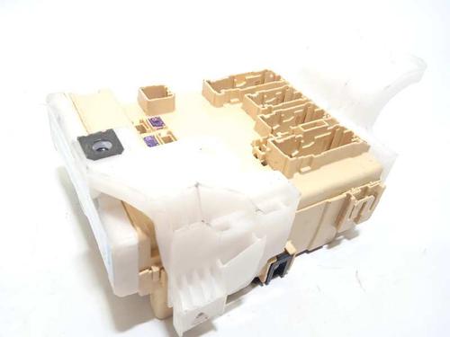 Used Fuse box TOYOTA AURIS (_E18_) 1.2 (NRE185_, NRE185R) (116 hp) 13219904