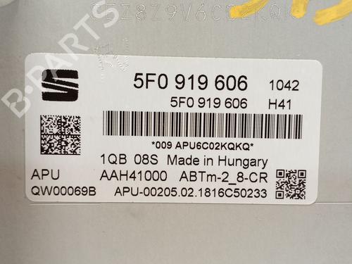 Display monitor SEAT LEON (5F1) 1.4 TGI | BP32369273C48 