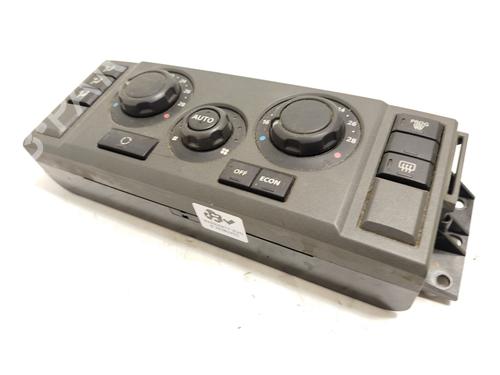 Climate control LAND ROVER RANGE ROVER SPORT I (L320) 2.7 D 4x4 | BP28291664I5 