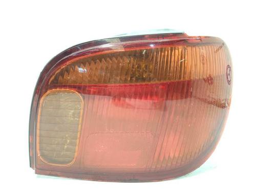 Used Right taillight TOYOTA YARIS (_P1_) 1.3 (SCP12_, SCP13_, SCP12R, SCP13R) (87 hp) 14984553