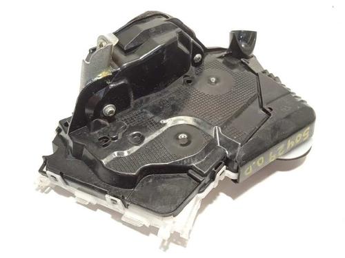 Used Front right lock TOYOTA YARIS (_P13_) 1.5 Hybrid (NHP130_, NHP130) (101 hp) 13108430