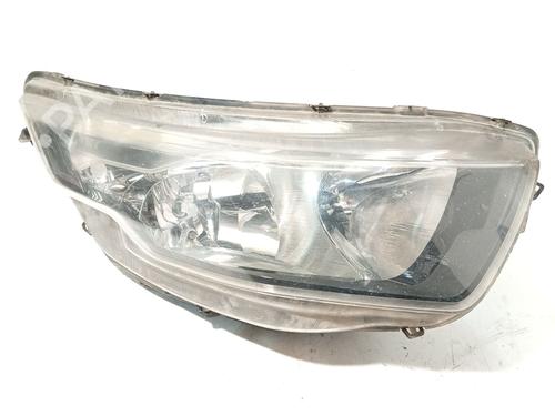 Used Right headlight IVECO DAILY VI Van 33S13, 35S13, 35C13 (126 hp) 30870570