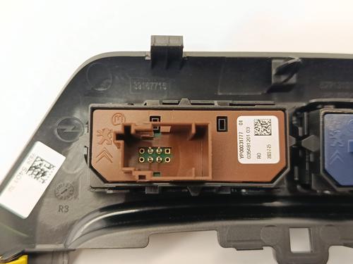 Switch OPEL CORSA F (P2JO) 1.2 (68) | BP36996922I30 - Image 3