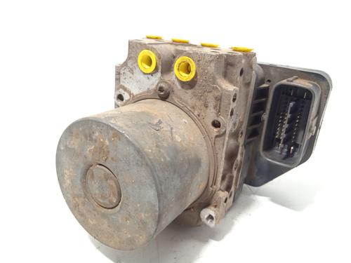 Used ABS pump TOYOTA URBAN CRUISER (_P1_) 1.4 D-4D (NLP110_, NLP110R) (90 hp) 26208275