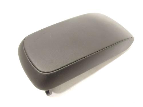 Used Armrest / Center console Armrest / Center console 37793391 37793391