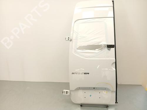Used Left rear door Left rear door MERCEDES-BENZ SPRINTER 4-t Van (B907, B910) 419 CDI RWD (907.643, 907.645, 907.647) (190 hp) 34441060 34441060