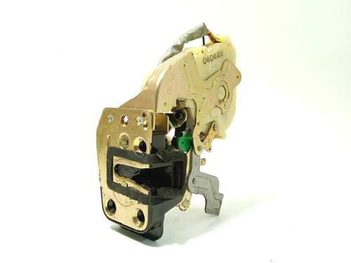 front-right-lock-kia-sorento-i-jc-25-crdi-4wd-813203e010-2002-2003-2004-2005-2006-2007-2008-2009-2010-2011-8691013 main image