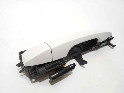 rear-left-exterior-door-handle-mitsubishi-eclipse-cross-gk_-gl_-5716a637wa-2017-16925672 main image