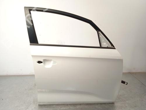 Used Right front door KIA CARENS IV [2013-2026]  19800788