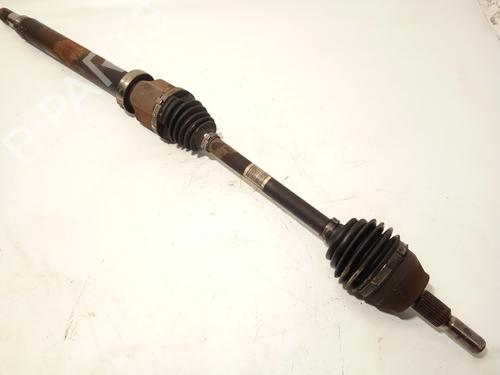 Used Right front driveshaft FORD FOCUS III Saloon 1.0 EcoBoost (125 hp) 30412539