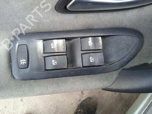 Left headlight RENAULT LAGUNA II (BG0/1_) 1.9 dCi (BG08, BG0G) | BP12236808C28