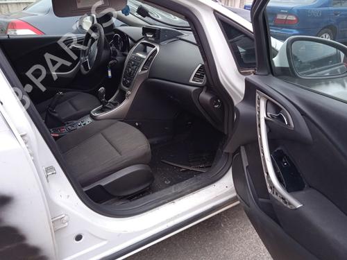 Left headlight OPEL ASTRA J (P10) 1.7 CDTI (68) | BP22316973C28 