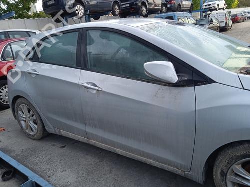 Left front fog light HYUNDAI i30 (GD) 1.6 CRDi | BP32696405C30  - Image 9